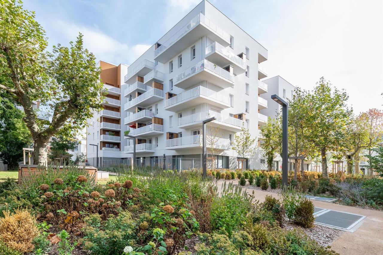 Ovelia Lyon - Les Jardins D'Hortense Exterior photo
